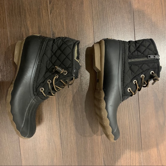Sperry - Quilted Duck Boots - Picture 2 of 3